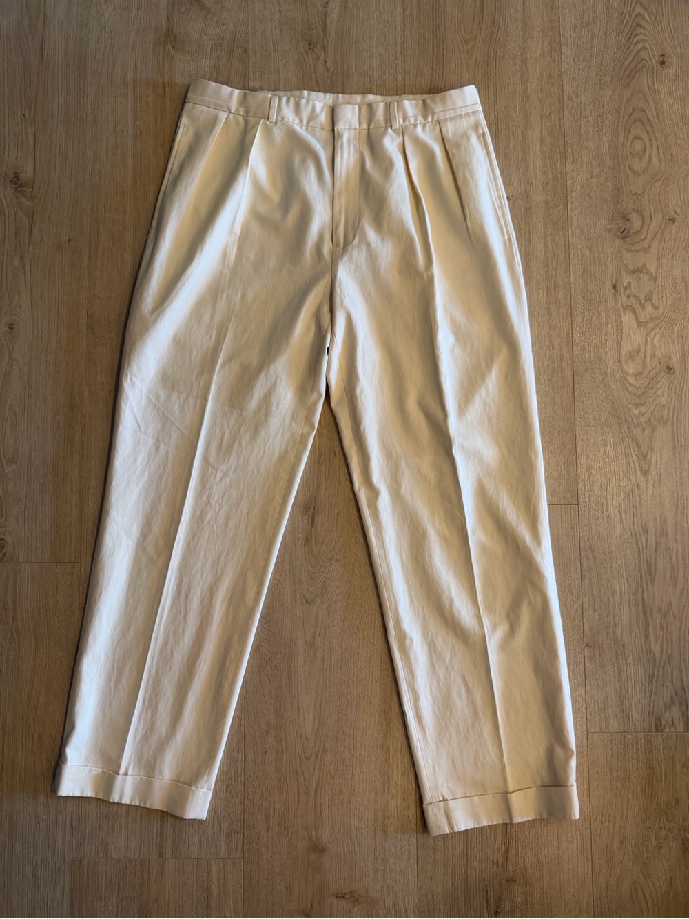 Vintage Y2K Polo by Ralph Lauren Men’s Ivory Silk Cotton Pleated Cuffed Trousers